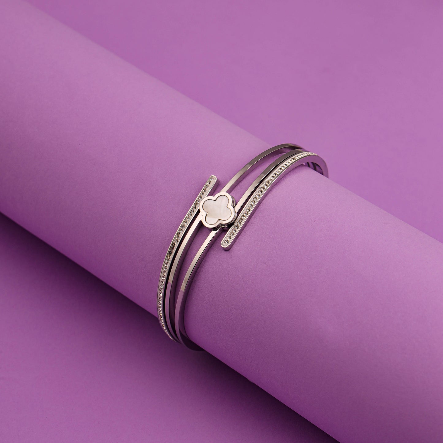 Chic Silver Clover Cuff Bracelet