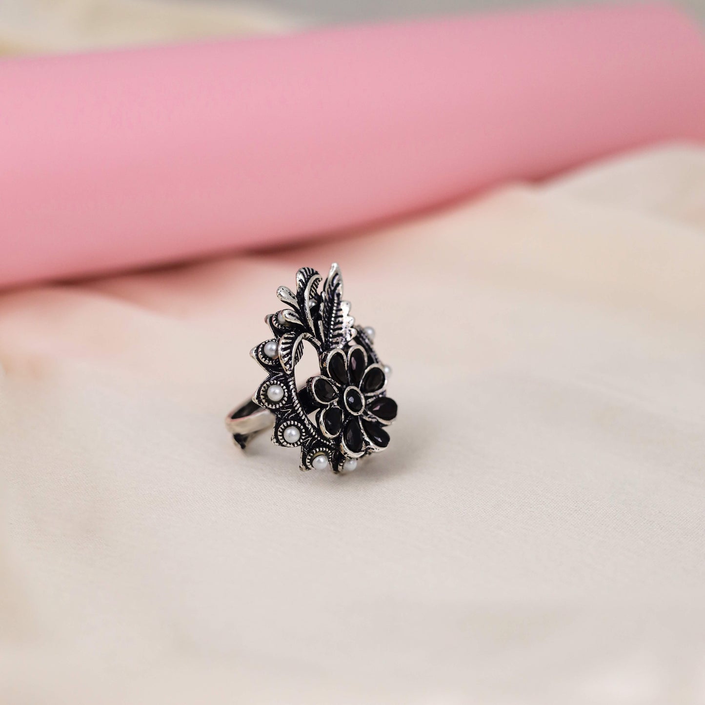 Antique Silver Floral Adjustable Ring