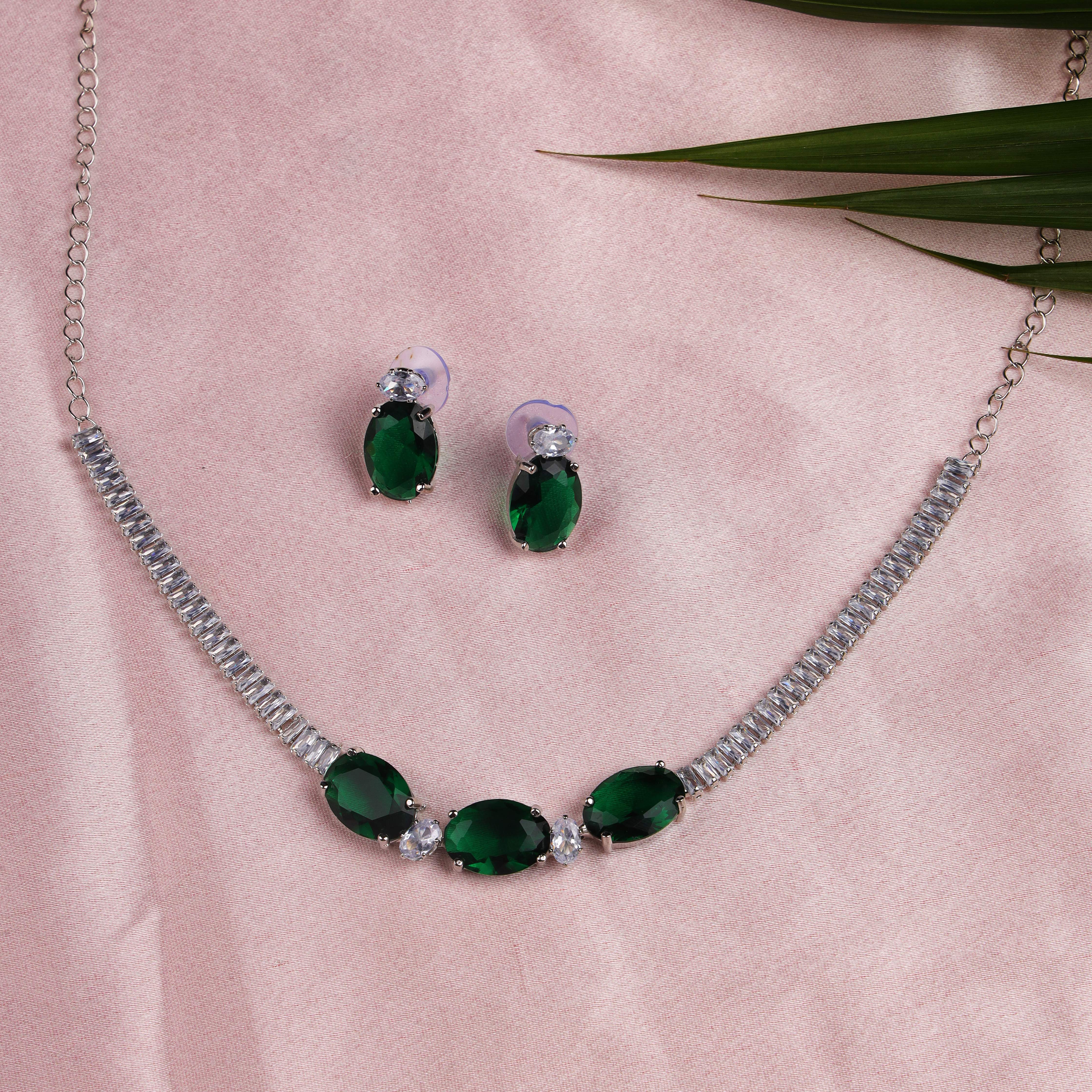 Elegant Green & Silver Necklace Set