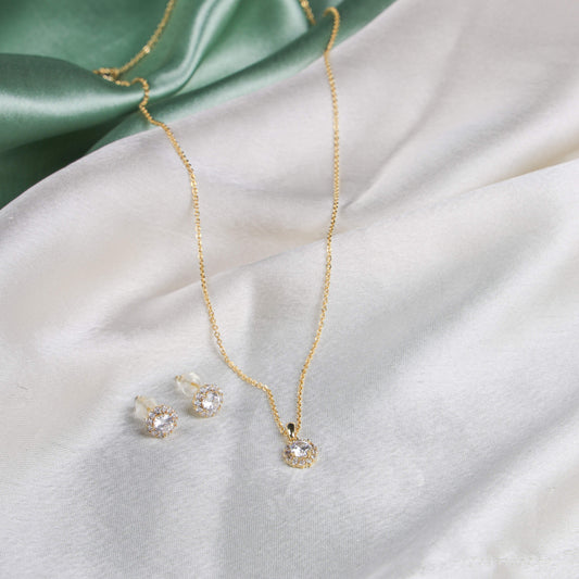 Classic Gold & Diamond Pendant Set