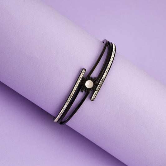 Elegant Black Sun Pearl Bangle Bracelet